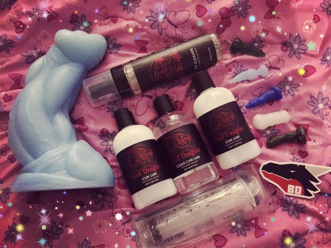 Thank you SO much @bad_dragon this toy is everything I've ever wanted! 🐲💖 can't wait to use this in a<a class="tags" href="/tag/bad_dragon">@bad_dragon</a><a href="/tag/sundayfunday"class="tags"><span>#sundayfunday</span></a><a href="/tag/camgirl"class="tags"><span>#camgirl</span></a><a href="/tag/nsfw"class="tags"><span>#nsfw</span></a><a href="/tag/tits"class="tags"><span>#tits</span></a>