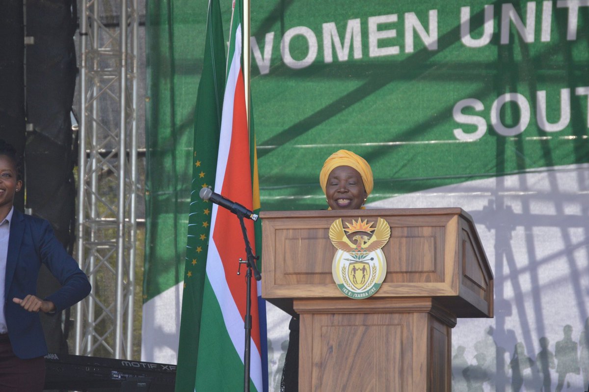 Dr Dlamini Zuma -AU chairperson paying tribute to women of Africa for their sac rifices in the struggle #WomensDay