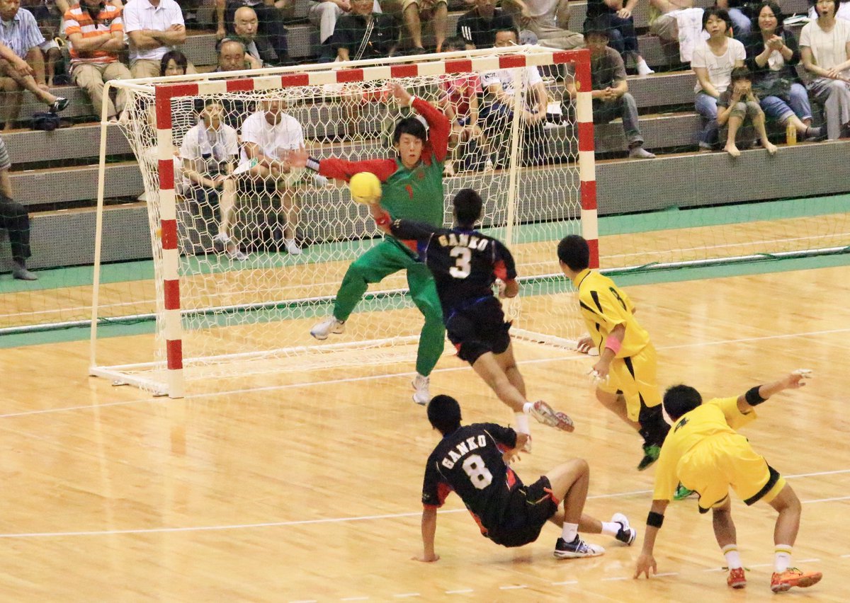 大分ハンドボール インターハイ16決勝 大分高校 安定して好セーブを見せたgk片山涼選手 3年