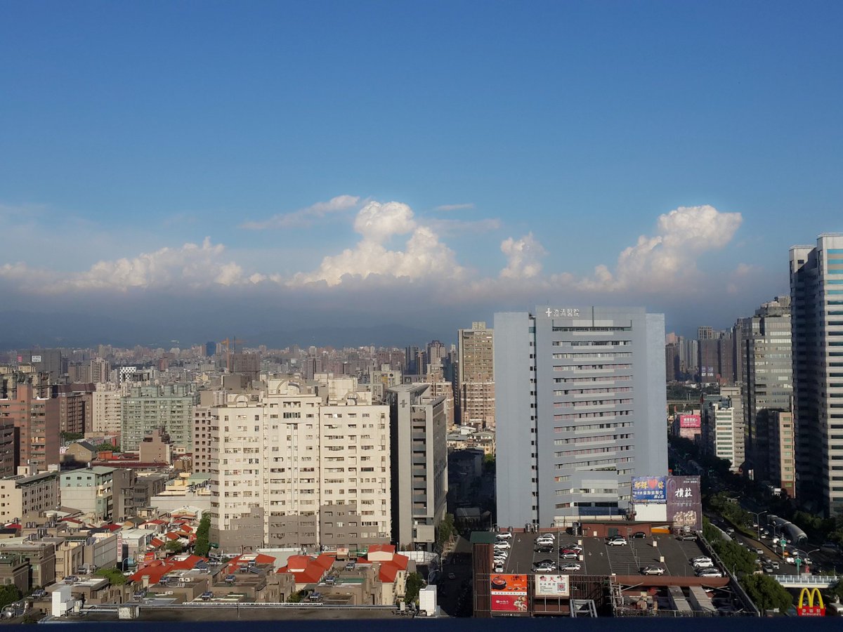 athyena's tweet photo. #greatweather #greatview https://t.co/LlGUw6afNN