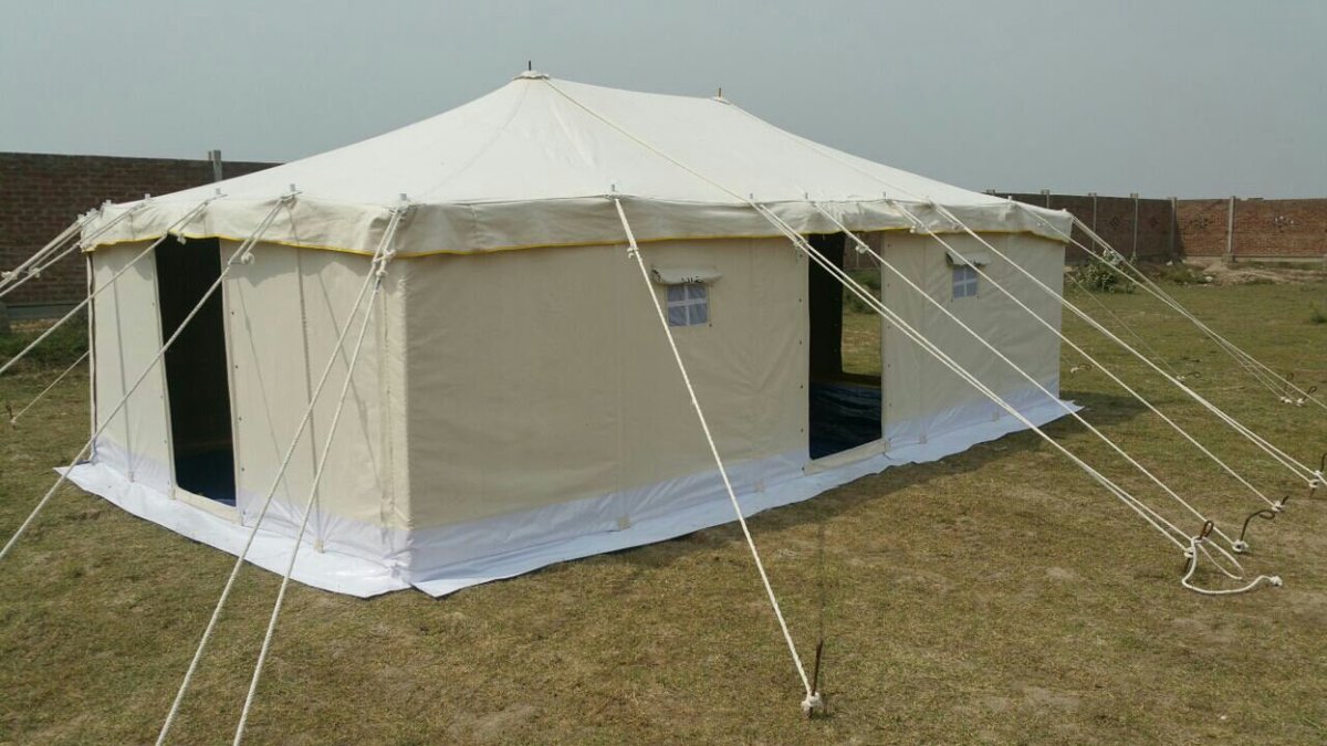 وصول خيمة بر جديدة( خيمة المشراق )
3 طبقات ضد المطر 100%
يتوفر منها لون اخضر واصفر سادة تبدأ المقاسات من4x4الي  5x8