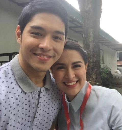 Pupunta sa amusement park si Yan with Migo Adecer, Jeric Gonzales, Thea Tolentino and Klea Pineda! #YAMLettersForYan