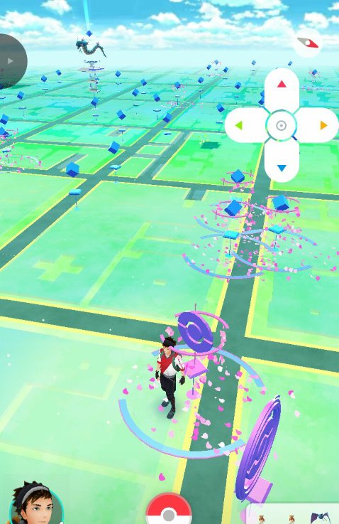 PokemonGoReus's tweet photo. Otra página china hack de Pokémon Go con joystick 😭😭 @KNekro @PokemonGo_ATQ @PokeGoSevilla @pokemongocat_ https://t.co/OrIzEDxhrb