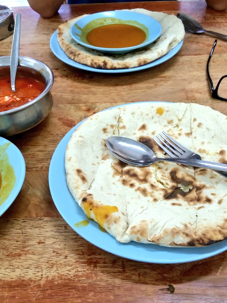 Roti naan melaka