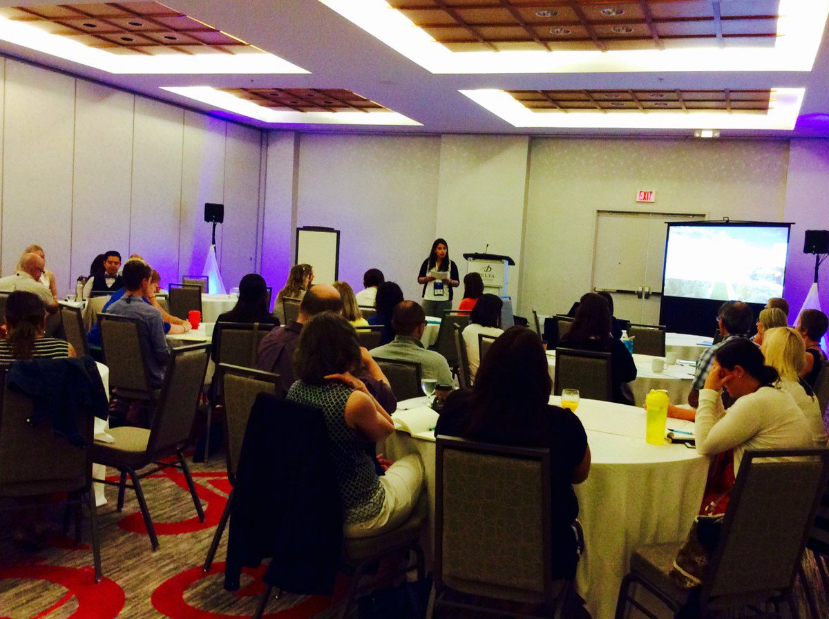 ACDEC_CAFCE's tweet photo. Session O, Presenter : @jasmineubc    @UBCartscoop  #CAFCE2016 https://t.co/XtocLlTktW