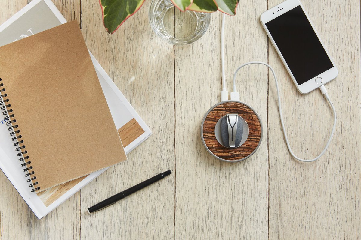 DukesnDuchesses's tweet image. Live mindfully with @spire_inc Mindfulness + Activity Tracker. Learn more: clvr.li/2a9rwIr #ad #CG #inSpire