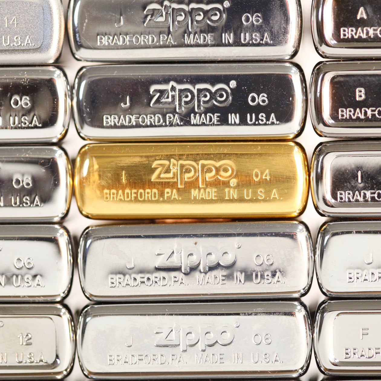 Twitter 上的Zippo: Twitter 上的Zippo: