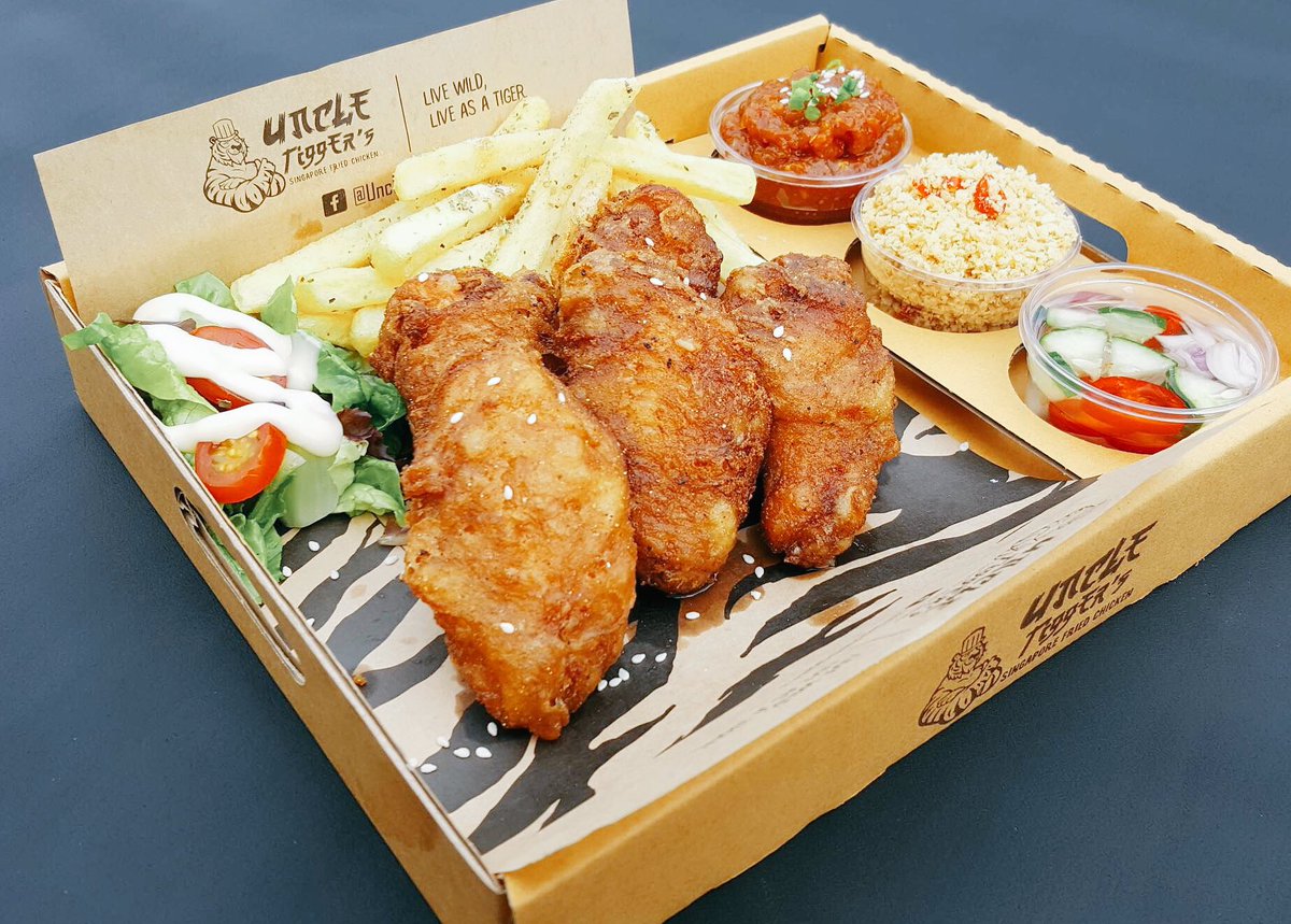 NorthSpace_Life's tweet photo. รีไปหิวไปเอ้า! ลงแก้หิวดีกว่า ไก่ทอดสิงคโปร์  Uncle Tigger's 📍นิมมาน 9 #อร่อยเชียงใหม่ #รีวิวเชียงใหม่ https://t.co/wLegA5t8jz