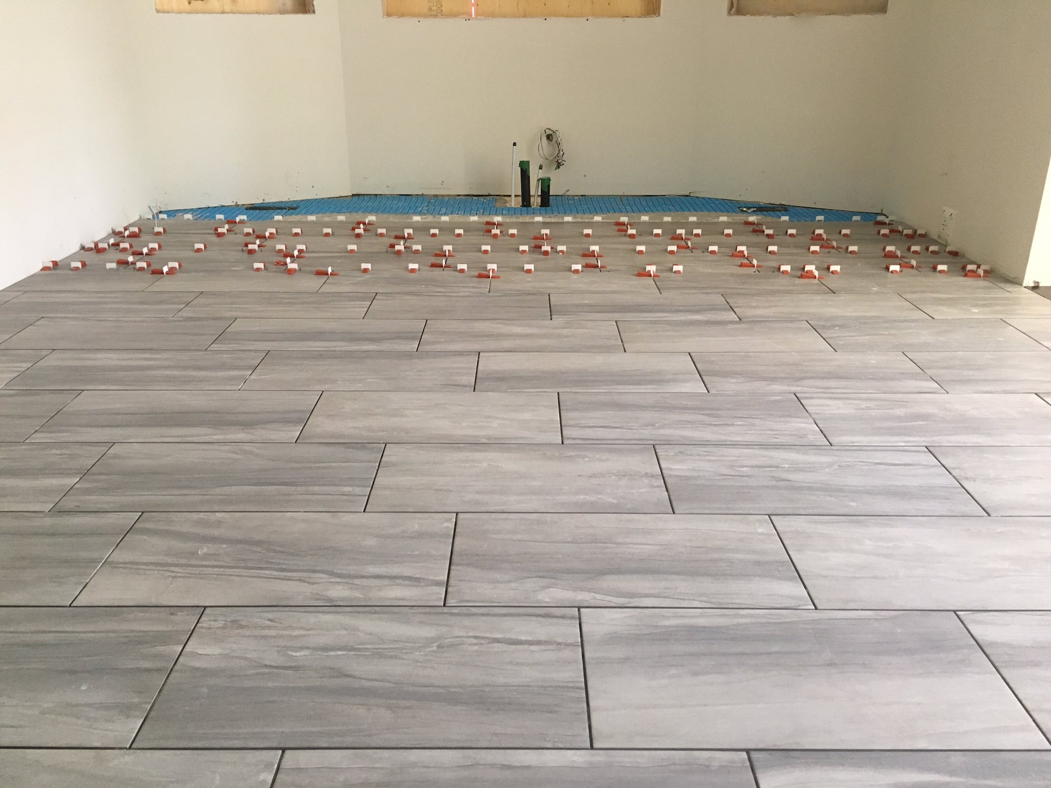 Coco Tile On Twitter New Kitchen Floor With 12x24 Italian Porcelain Tiles In 1 3 Staggered Pattern Cocotile Ottawa Ottcity Coco Tile On Twitter New Kitchen Floor With 12x24 Italian Porcelain Tiles In 1 3 Staggered Pattern Cocotile Ottawa Ottcity