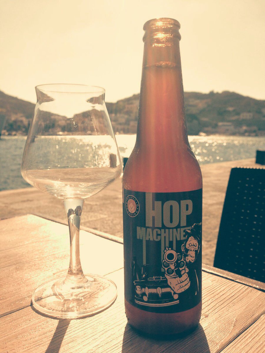 PontinoBrewery's tweet photo. Iniziamo l' #aperitivo carichi di #luppolo #HopMachine #cheers #birrificiopontino https://t.co/OOL03W4SBC