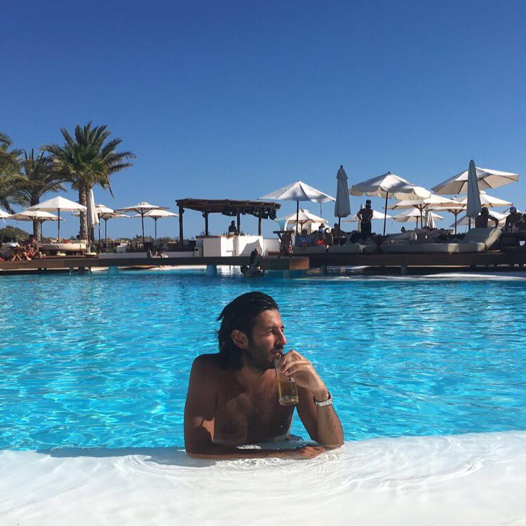 IsaacHaddad's tweet photo. Ibiza Love u ❤️ https://t.co/lwrcfbHLjS