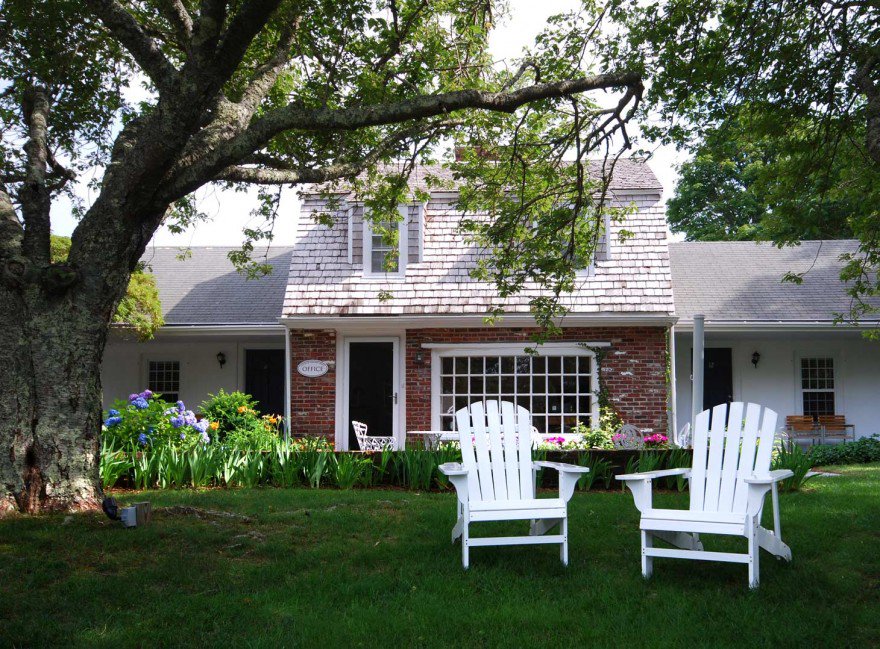 Join us the last week of summer and save 20% off! #Chatham bit.ly/2axVC9u #CapeCod #DealOfTheDay