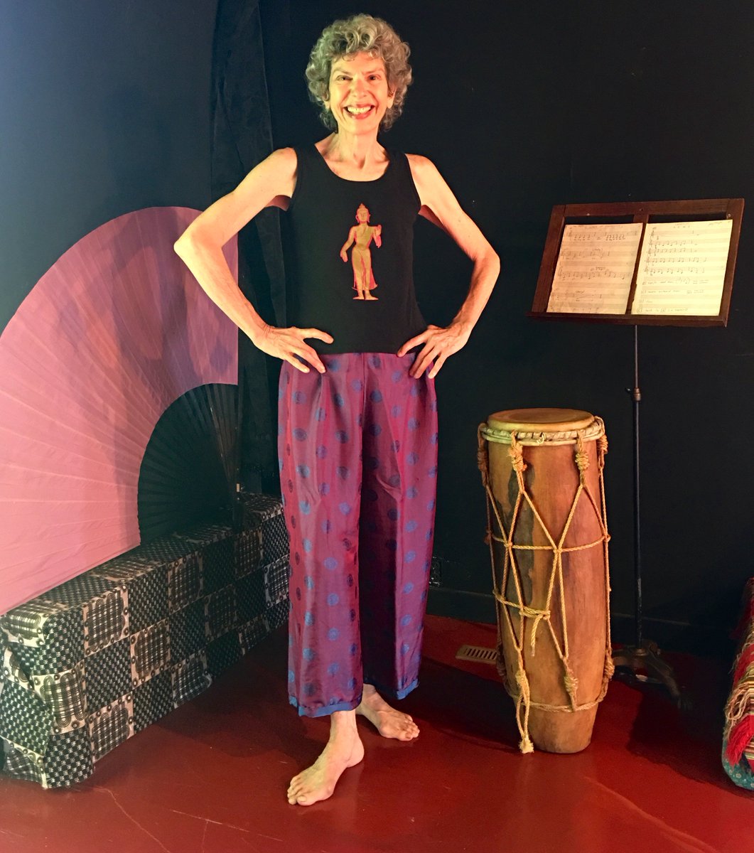 49WKC's tweet photo. Movement/Music/Meditation. Lanny's East Meets West theater workshop meets Thursdays 8/11-9/1; drop-ins welcome. https://t.co/3A1vOxzvwJ