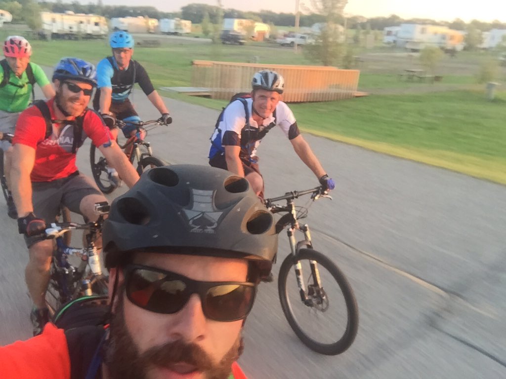 jeremy_kuhl's tweet photo. @Team__Ramrod training hard for the #headforthehills ride in support of the Eden Foundation.  Follow to learn more https://t.co/FByOszdb70