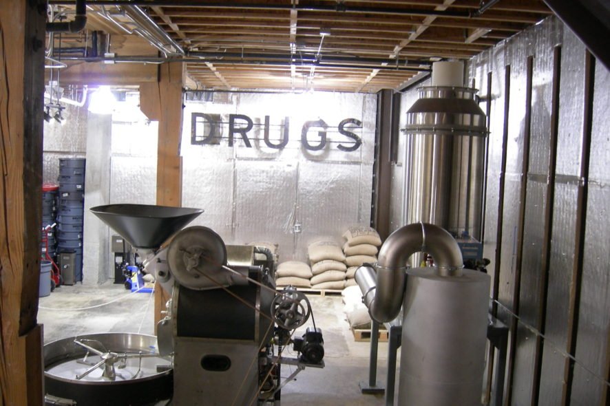 sprudge's tweet photo. Stumptown Coffee Is Shutting Down Seattle Roasting Operations https://t.co/cO1aw1Kzmh https://t.co/m3el0C2yrH