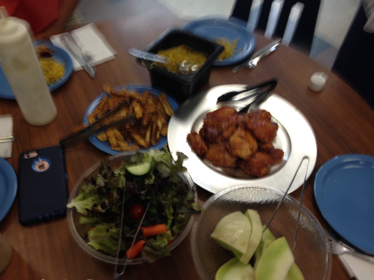 Kellie May tweet media