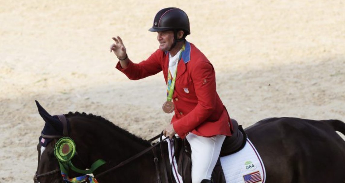 RoboticPAE's tweet image. Congratulations, @DuttonEventing, a first-time individual medal winner at the age of 52! sports.yahoo.com/news/oldest-20…