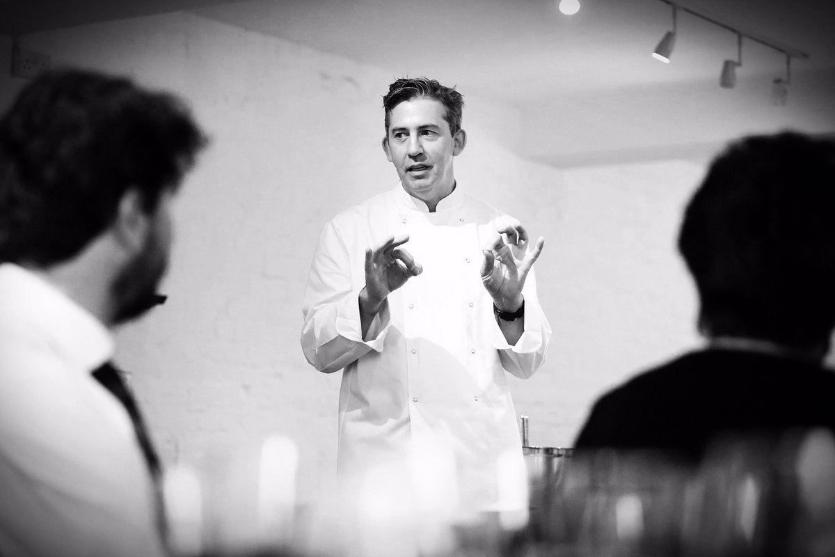 SineadDoyle's tweet photo. Great night with @SuperValuNI & #SuperValuChef @NoelMcMeel to launch #SVBestBeef @jamesstsouth @presseyephoto https://t.co/SYT3KUfG0V