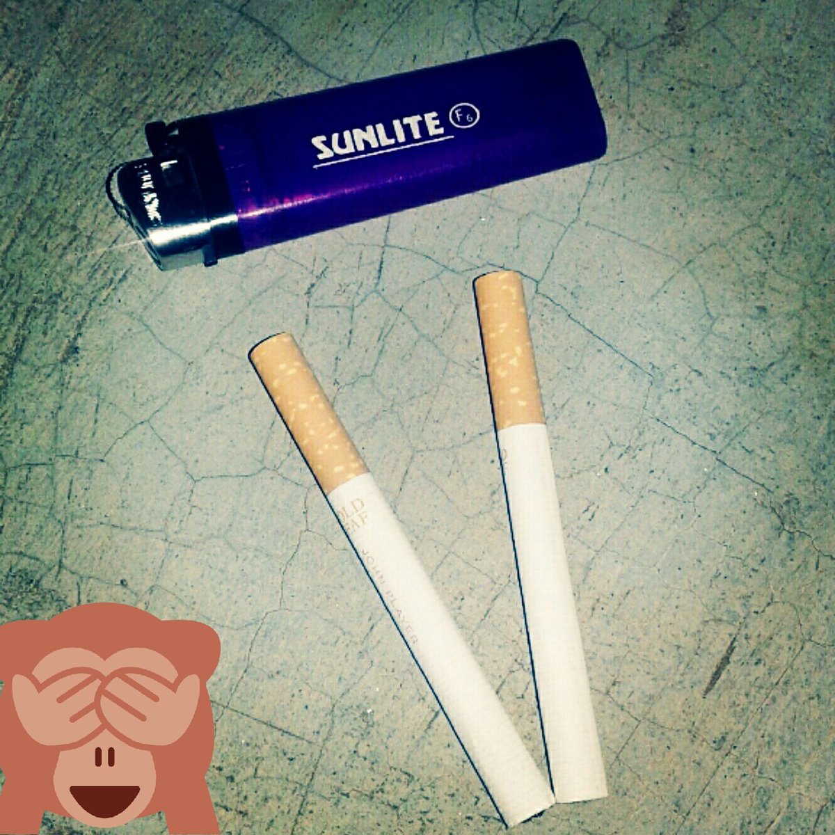 designerdollar's tweet photo. In @our eNtIre #lif€..... #All_things maY#betray us #except_CiGeRett https://t.co/D9p2IqGo05