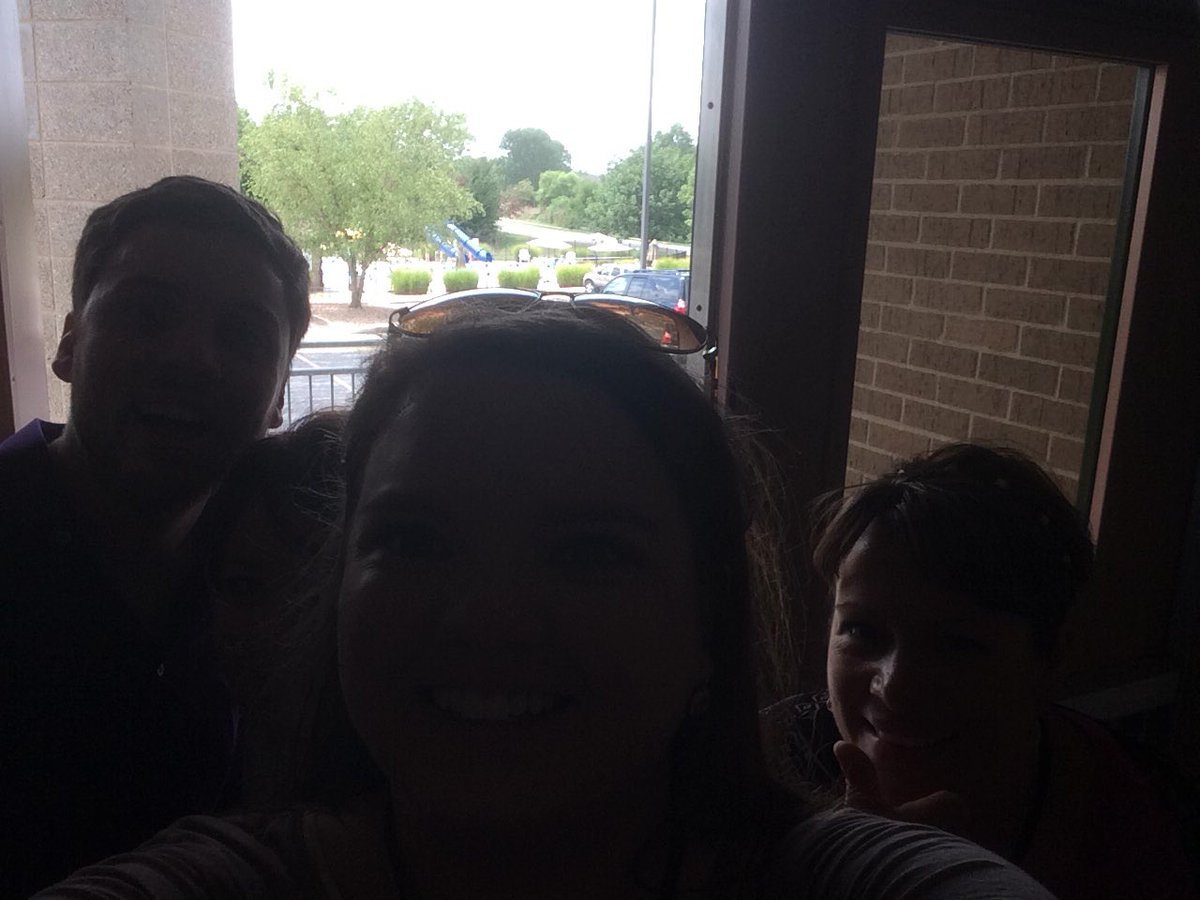 MrsConradMPMS's tweet photo. #raypec can you see is with the Stonegate pool?? https://t.co/iHYiAiZUaO