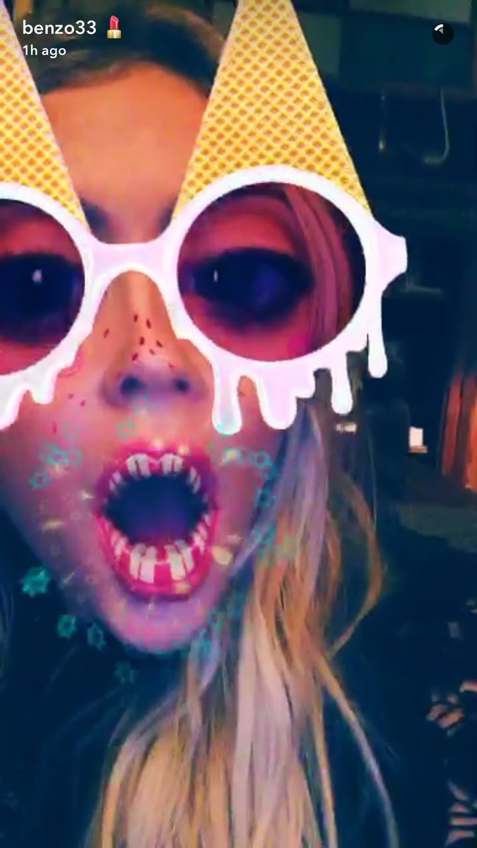 prettyliarsclue's tweet photo. @AshBenzo on #PLLSet https://t.co/3Gl0VEcMFx