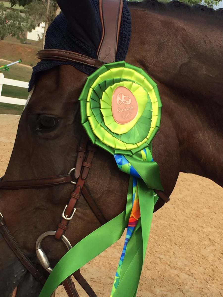 compressie Broers en zussen hardwerkend US Equestrian on Twitter: "An up-close look at the Olympic ribbon! 👀 @DuttonEventing #USA https://t.co/DMopLhC3N6" / Twitter compressie Broers en zussen hardwerkend US Equestrian on Twitter: "An up-close look at the Olympic ribbon! 👀 @DuttonEventing #USA https://t.co/DMopLhC3N6" / Twitter
