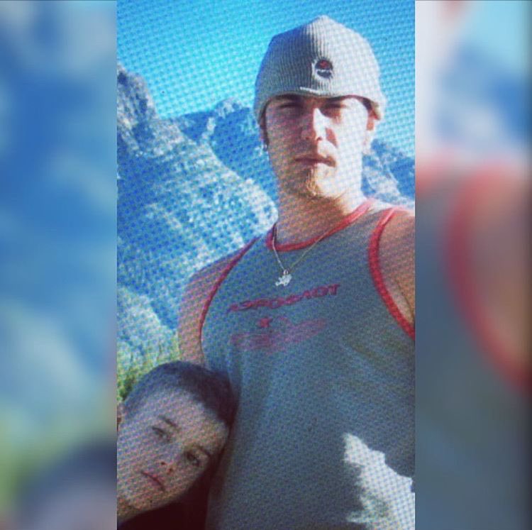 trustinkdrhl's tweet photo. Justin vía instagram: https://t.co/ORs9bMV6x4