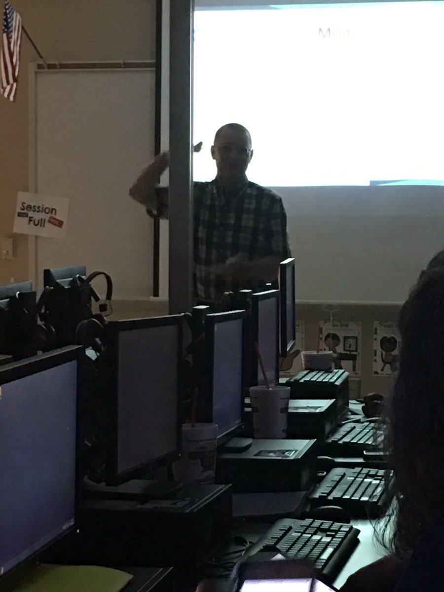 JeffD1065's tweet photo. #fishhoffreboot This is Joe Tedesco getting the teachers out of the dark ages by making their classroom MakerSpaces https://t.co/r6mzzAHdvb