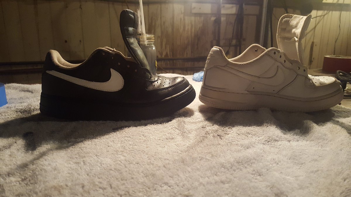 AngeloRobertsJr's tweet photo. I always strive to do my best work. Let me know if you want your footwear brought to the #NexxLevel (website in bio) https://t.co/Kdstuz6KIh