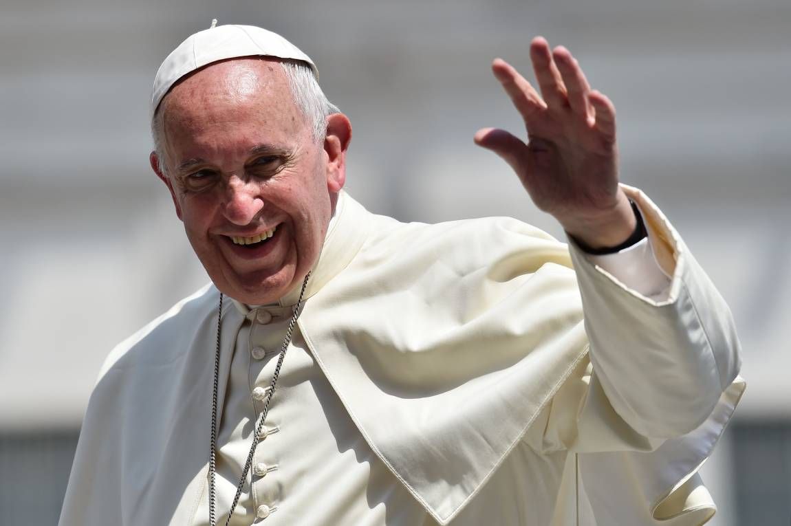 pactodepadua's tweet photo. "Una cosa es tener pan para comer en casa y otra es llevarlo a casa como fruto del trabajo". Gracias, @Pontifex_es. https://t.co/5jUTBwjNe8