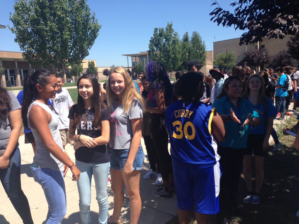 stanmojsich's tweet photo. A great group of frosh at @rivercityhigh this year    #rc2020vision https://t.co/lvp2oVEGCX