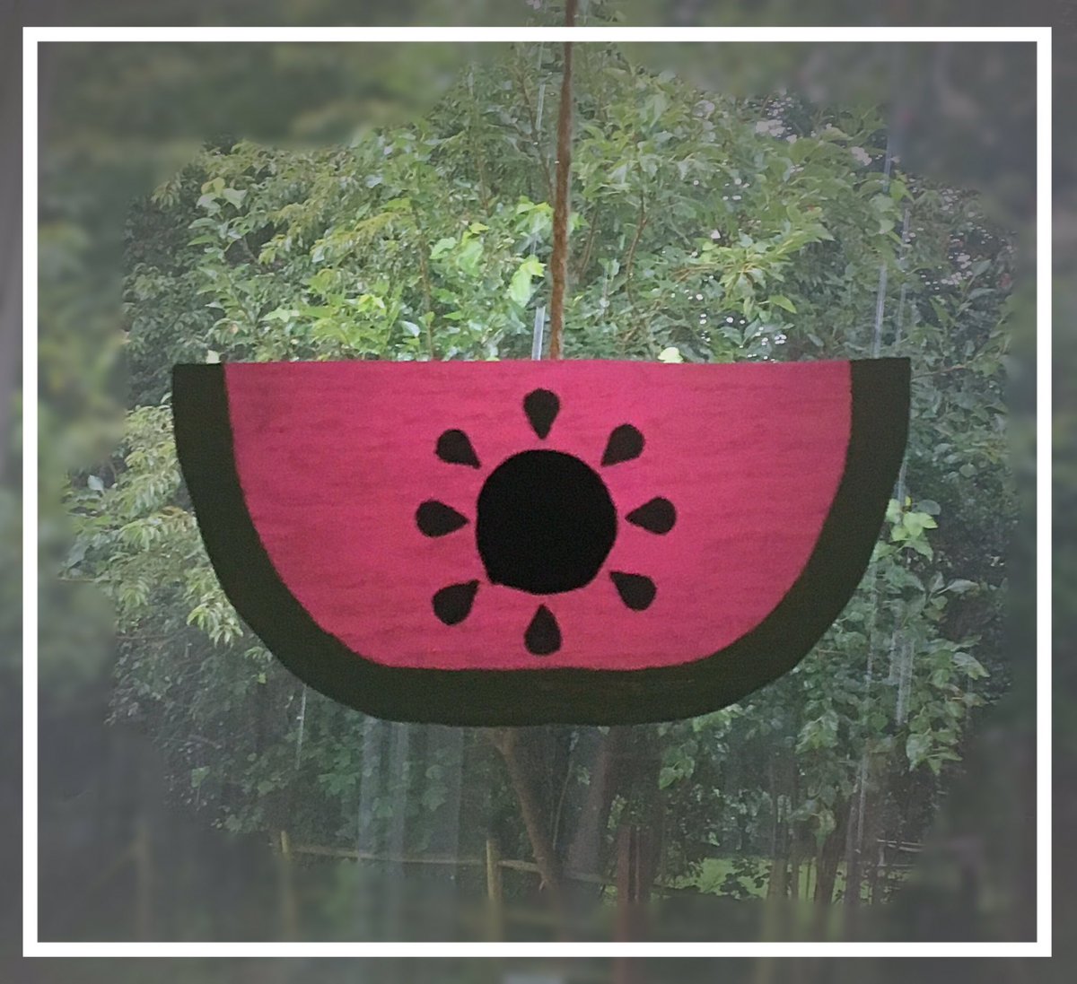 TheBattyBelfry's tweet photo. Juicy Watermelon hanging birdhouse up in the shop! Come take a look. https://t.co/EiRx0J6JwD https://t.co/I2fvRDMbAz