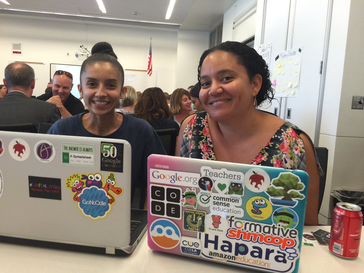 CitiCoach's tweet photo. Making connections and sharing the wealth with @PintoBeanz11 #stickerqueens #AUSDNEA https://t.co/OvkrVPcdNH