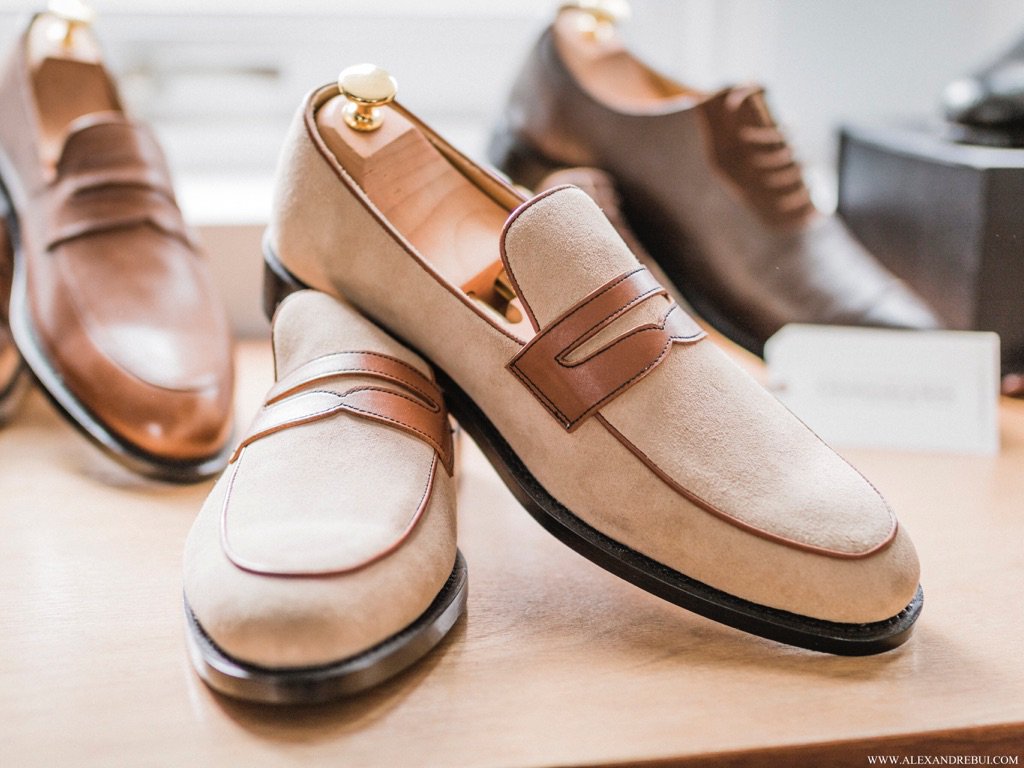 Summer style tip: Custom handcrafted Chookhare &amp; Sons loafers: at the office.... tmi.me/1ffhCL