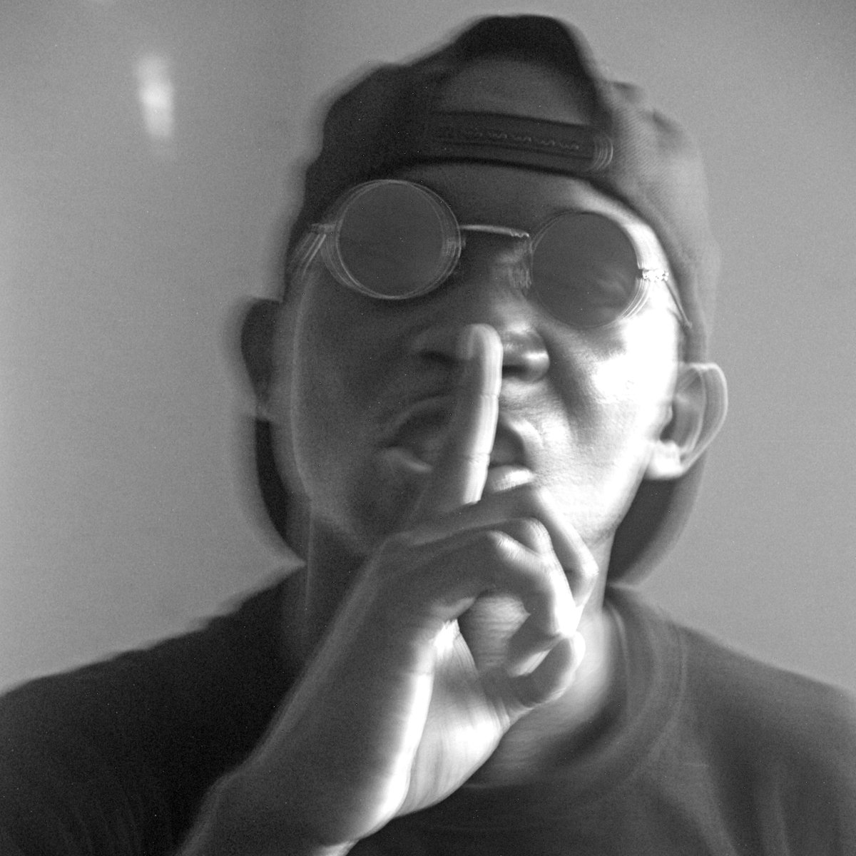 auletch's tweet photo. [ZOOM ON] : Entretien avec A.K.O, le rappeur derrière 'Man Of Gut' https://t.co/UM6cHa5p2N via @auletch https://t.co/0RHDVFQFf6