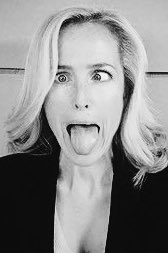 gillovnydaily's tweet photo. Happy Birthday, Gillian - we adore you. https://t.co/1FioqY3jKw