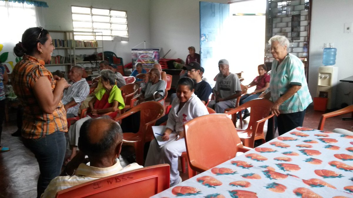 egjocor's tweet photo. Charla sobre Huertos Familiares. CSSR.Dr. Marcos Serres Padilla. Maturin. Monagas https://t.co/DRTUZGhMaN