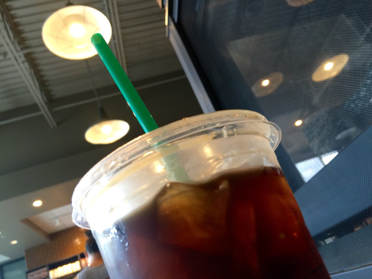 GoCravi's tweet photo. Addicting! #coldbrew #coffee @starbucks  https://t.co/I8RLMsTWn9
 #cravi https://t.co/rhpAW8epII