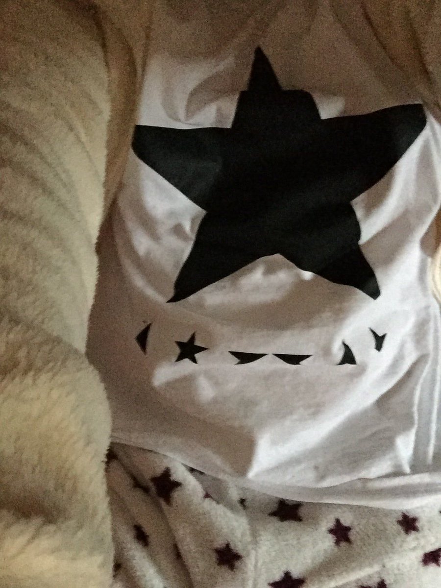 MischiefAndFun's tweet image. Now watching @Stranger_Things 
@NetflixDE  good night heroes