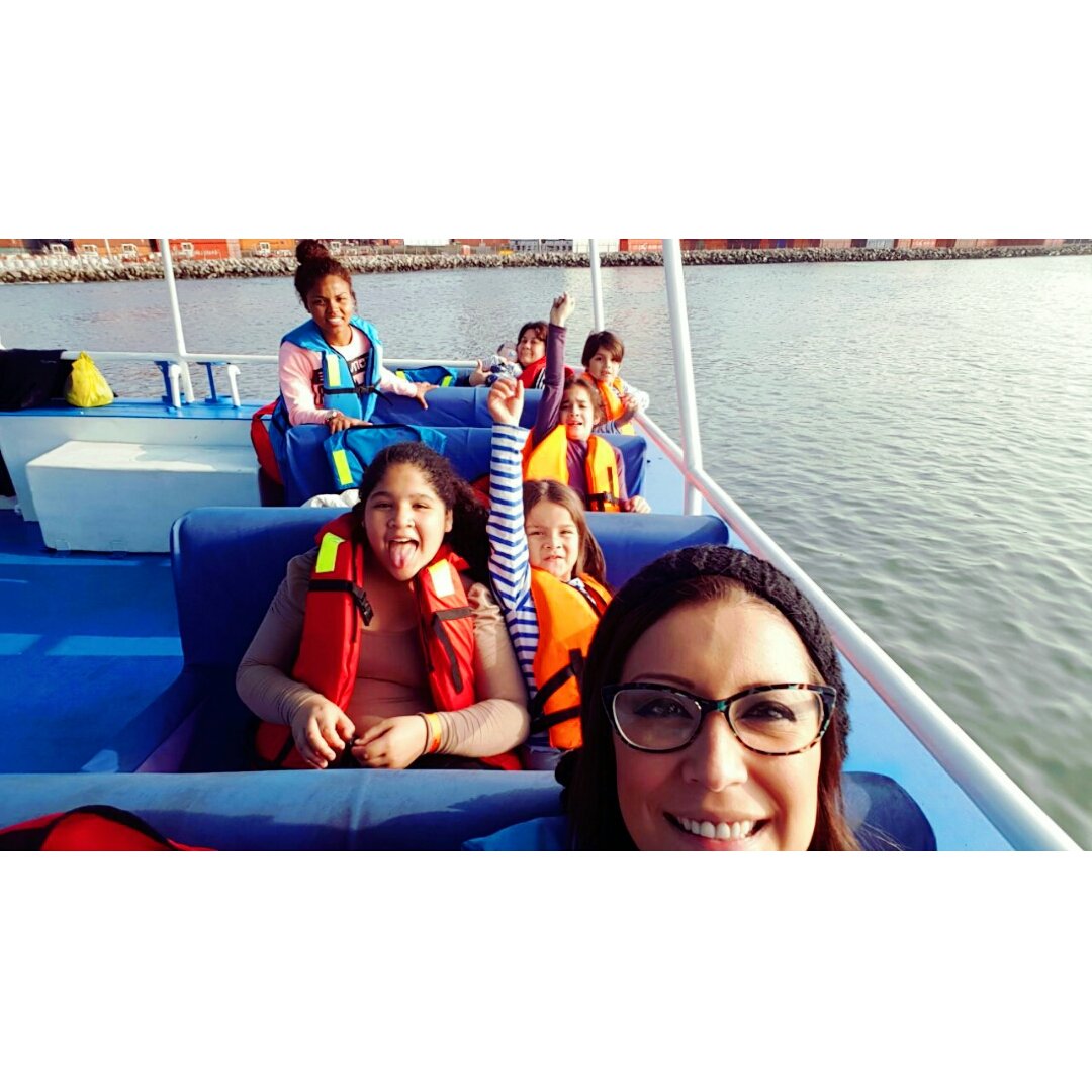 Alejandra0447's tweet photo. De paseo.. 😀 https://t.co/63mmjmn5gc