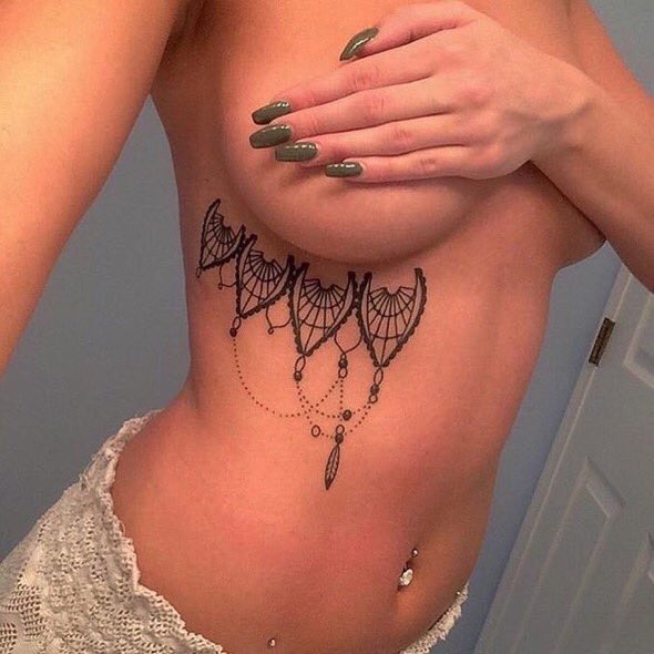 Girlstattoos tweet media
