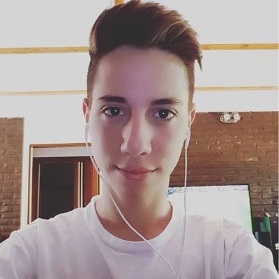 0Lamica's tweet photo. Seré y Seras Mio @mativilar y @0Lamica FORER &amp; NEVER https://t.co/8Xo7o4xZNs