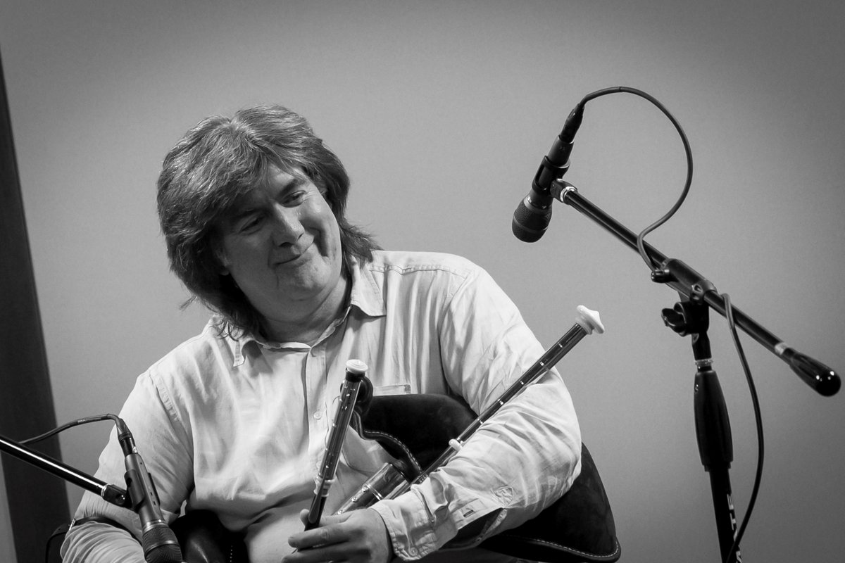 CelticArts's tweet photo. Tickets are almost sold out to see #FredMorrison on 10/1! Buy yours today: https://t.co/d8VM00fM1t #visitskagit https://t.co/qrnhX6Qv1o