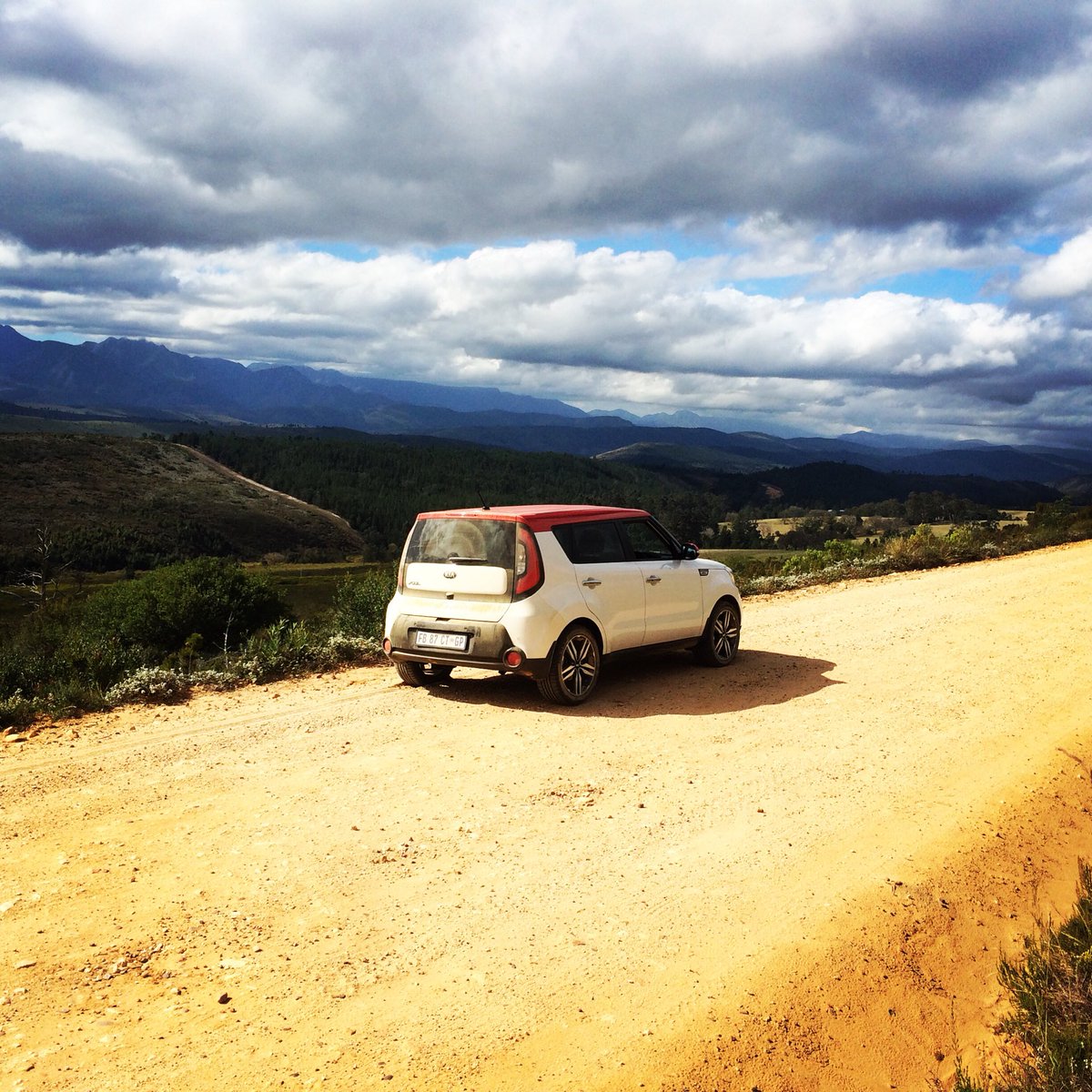 AutoTraderSA's tweet photo. We also spent time on the #PrinceAlfredPass. Was it #Soul food? Roadtrip review coming soon! @KiaMotorsSA https://t.co/LDyotCjjzf