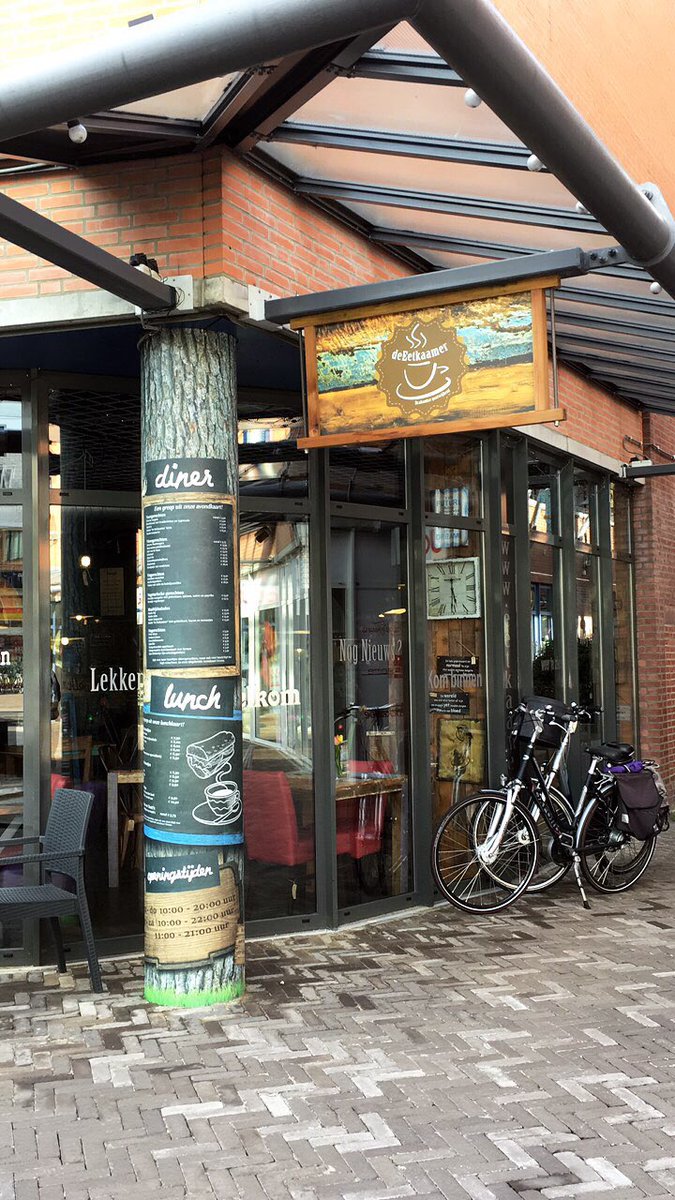 beleveninuden's tweet photo. U D E N • De Eetkaamer • Brabantplein • Volg [Be]Leven in Uden ook op Instagram https://t.co/YOQdespnso #uden https://t.co/HP7a4YlbNZ