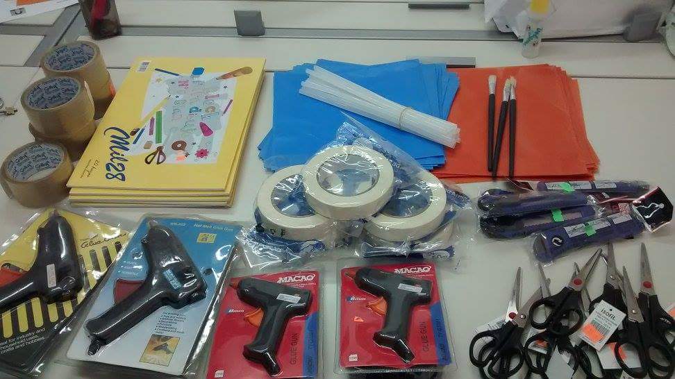 vicegobmisiones's tweet photo. En la UPMisiones de vicegobernacion todo listo para los cursos de pintura decorativa y vitrofusion! https://t.co/UDtuDNyNwE