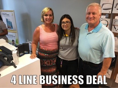 sprint1093's tweet photo. @EmelyMartinez09 @Lori_AnneHill cust said they have been with verizon over 16yrs &amp; this was the best cx they had https://t.co/MvMvAmOHcc