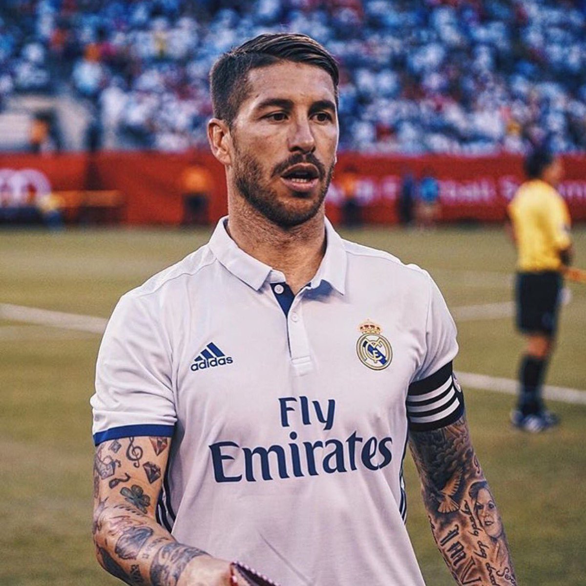 SportsFanaticos's tweet photo. Últimos goles de Sergio Ramos:

✓Gol en la final de la Champions League.
✓Gol en la final de la Supercopa.

CAPITÁN. https://t.co/Un95PqM4jw