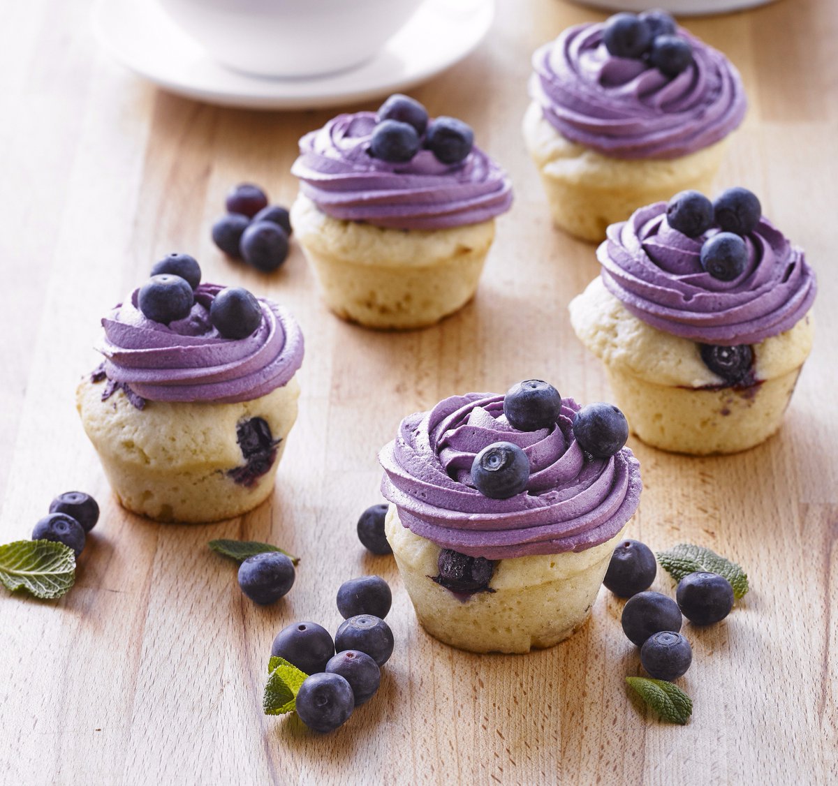 #sauceauxbleuets avec du #fromageàlacrème pour en faire un glaçage pour vos minis cupcakes! bit.ly/2acxtUJ