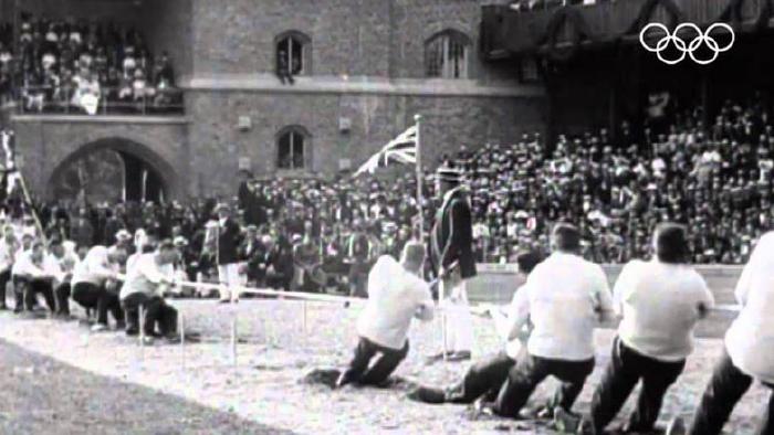 NSHBIZSnyder's tweet photo. Yesterday I learned tug of war was an Olympic sport from 1900-1920. Pictured is 1912 Olympics. https://t.co/ETqy74ZvkY